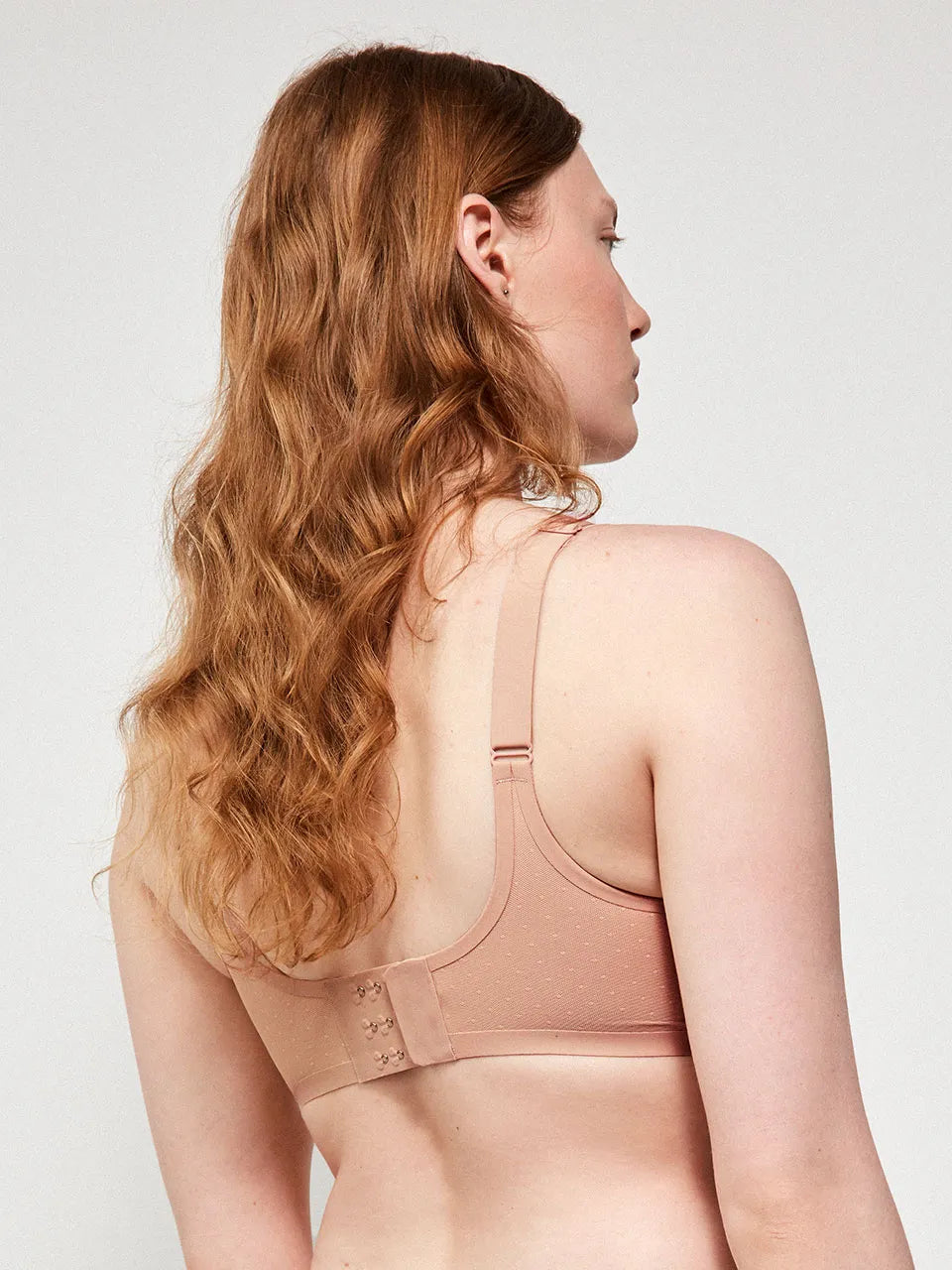 Sujetador capacidad sin aro y con copa extraíble de plumetti Gisela