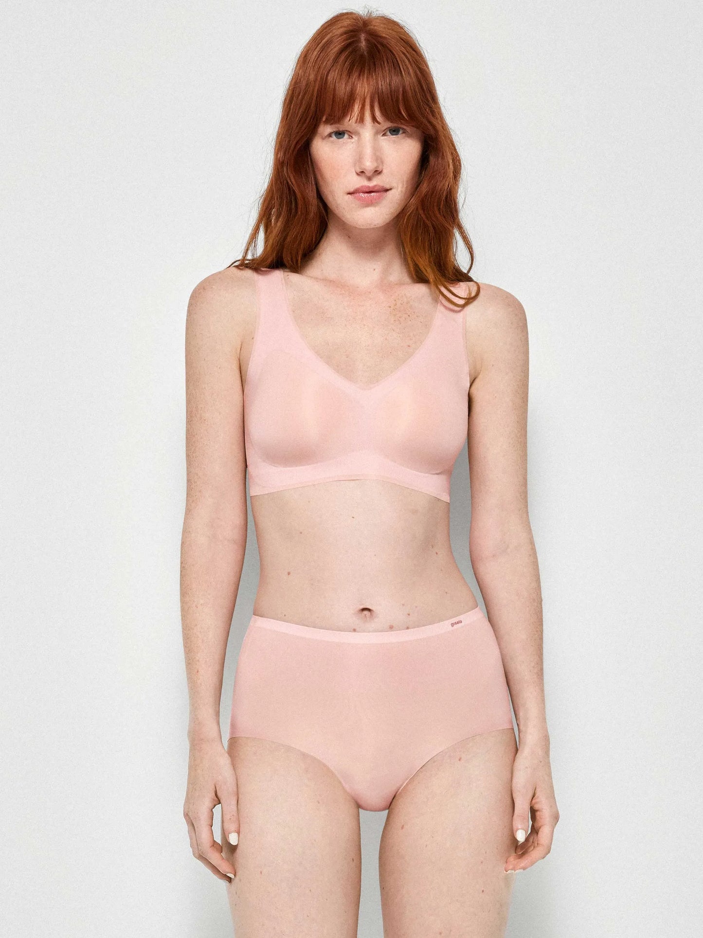 Sujetador foam extraíble efecto segunda piel GISELA