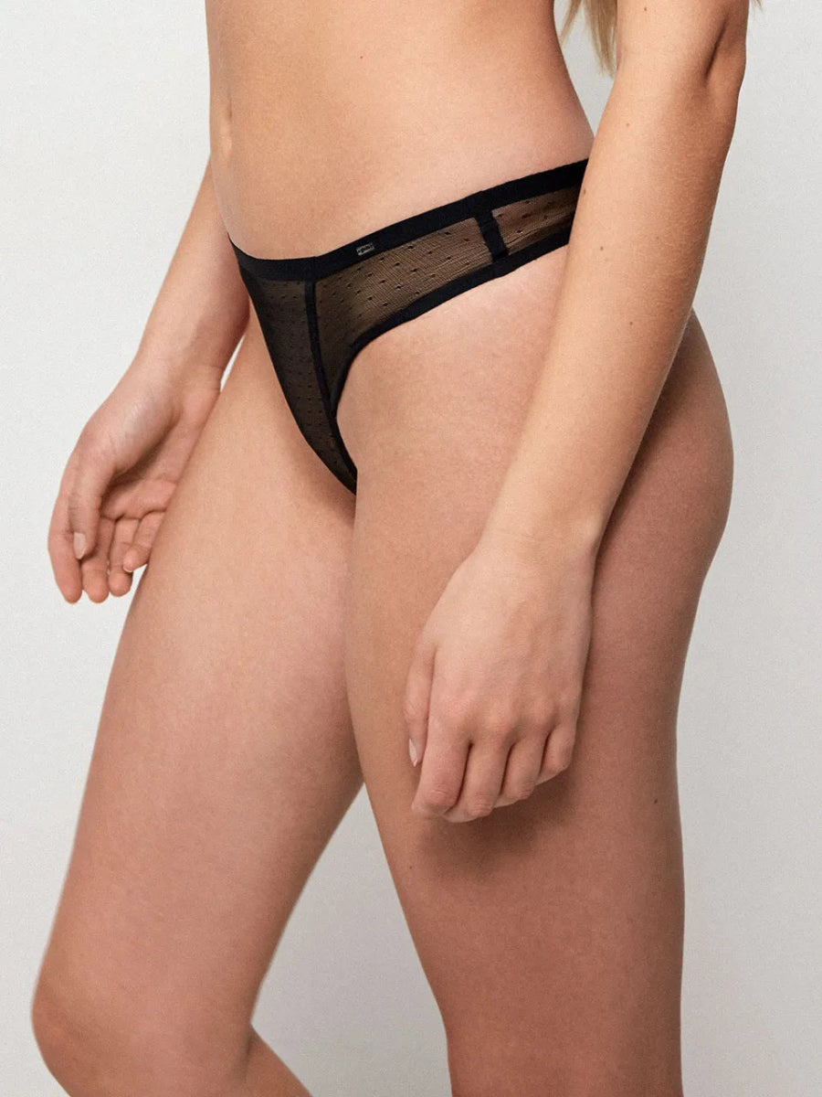 Braguita brasileña en tejido plumetti y acabados termofusionados - Athenea y Laia Market